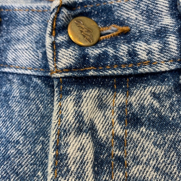 Chic | VTG Acid Wash High Rise Mom Jeans - Picture 5 of 8